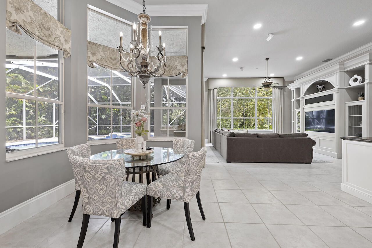 856 Forest Glen Lane, Wellington, FL 33414 Photo