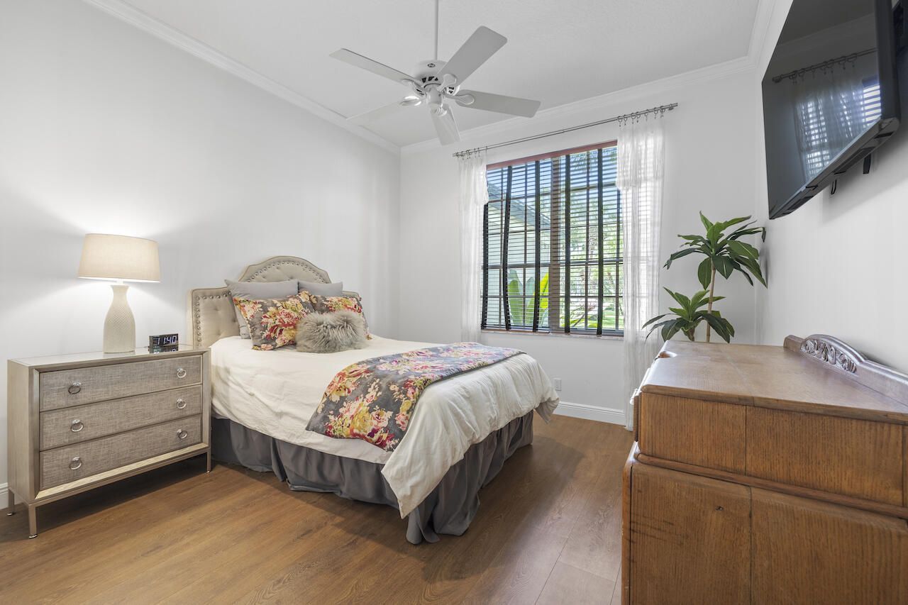 856 Forest Glen Lane, Wellington, FL 33414 Photo