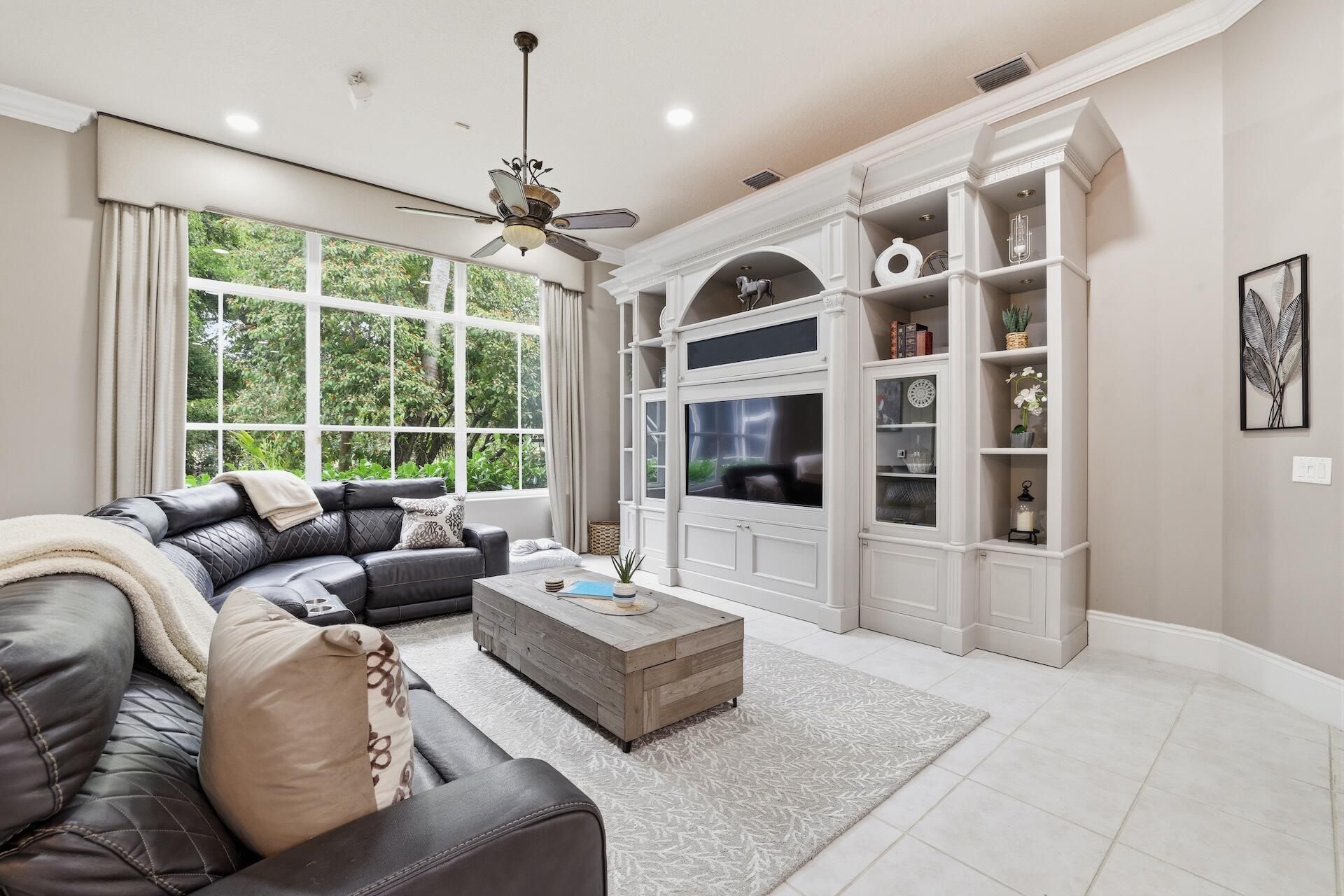 856 Forest Glen Lane, Wellington, FL 33414 Photo
