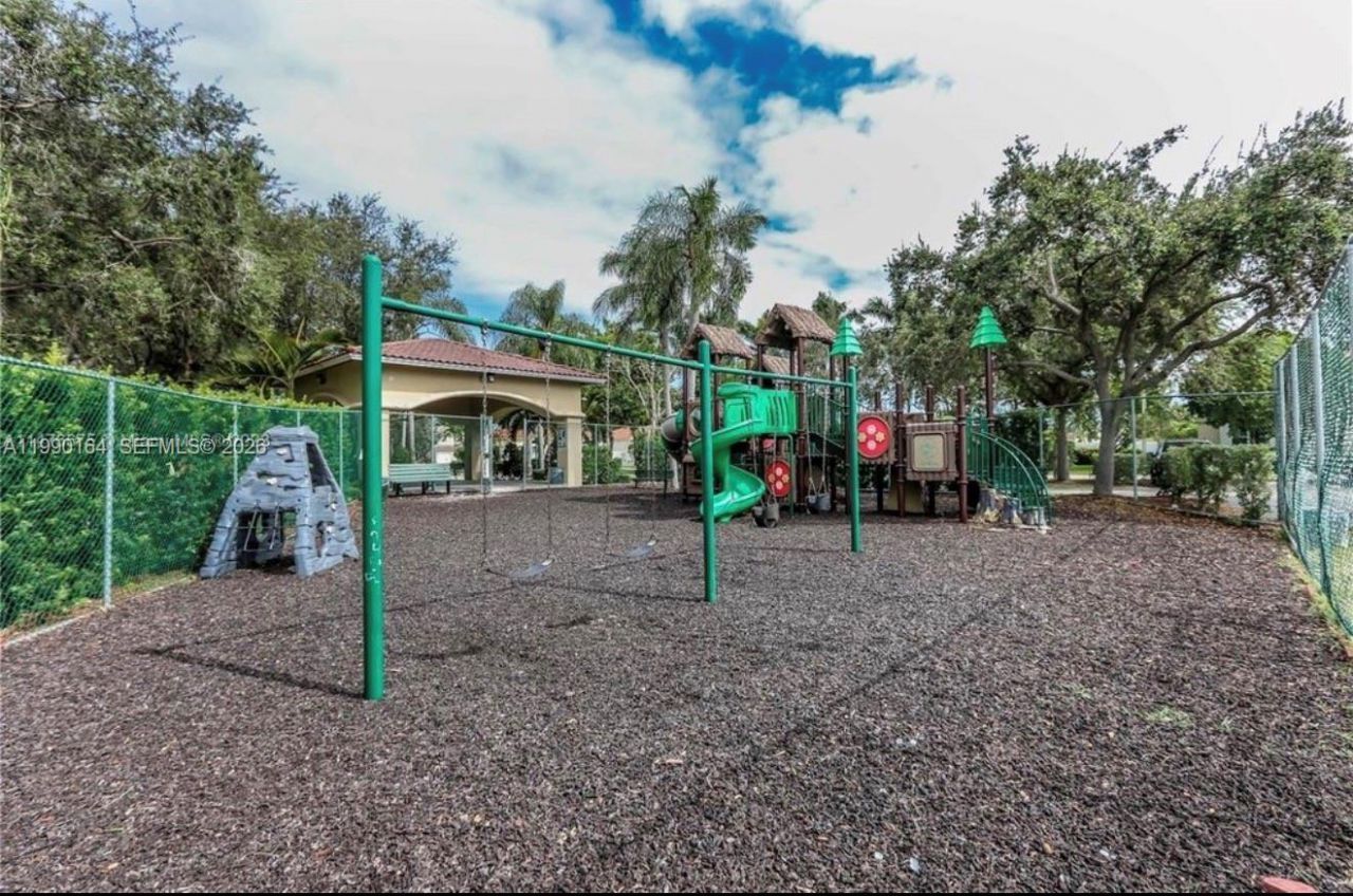 5350 SW 33rd Ave, Hollywood, FL 33312 Photo