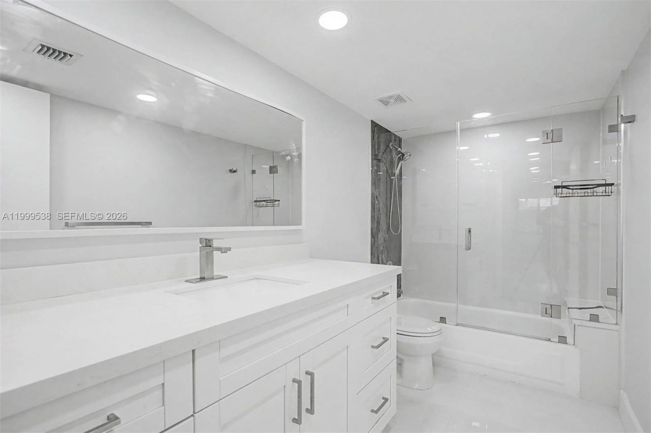 4725 SW 62nd Ave, Unit 103, Davie, FL 33314 Photo