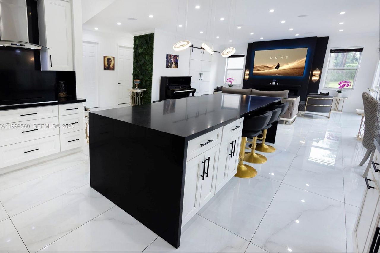 4860 SW 161st Ln, Unit 1, Miramar, FL 33027 Photo