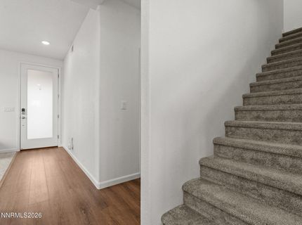 1435 Jett Way, Carson City, NV 89705 Photo