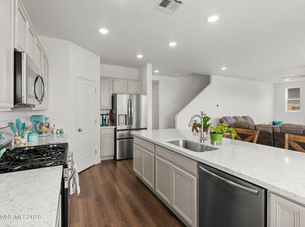 1435 Jett Way, Carson City, NV 89705 Photo