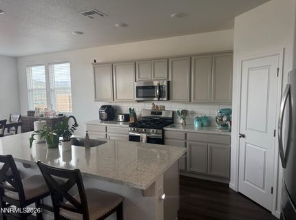 1435 Jett Way, Carson City, NV 89705 Photo