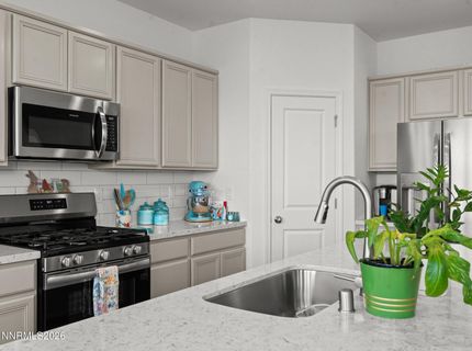 1435 Jett Way, Carson City, NV 89705 Photo