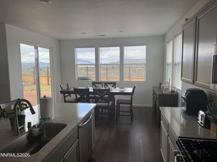 1435 Jett Way, Carson City, NV 89705 Photo