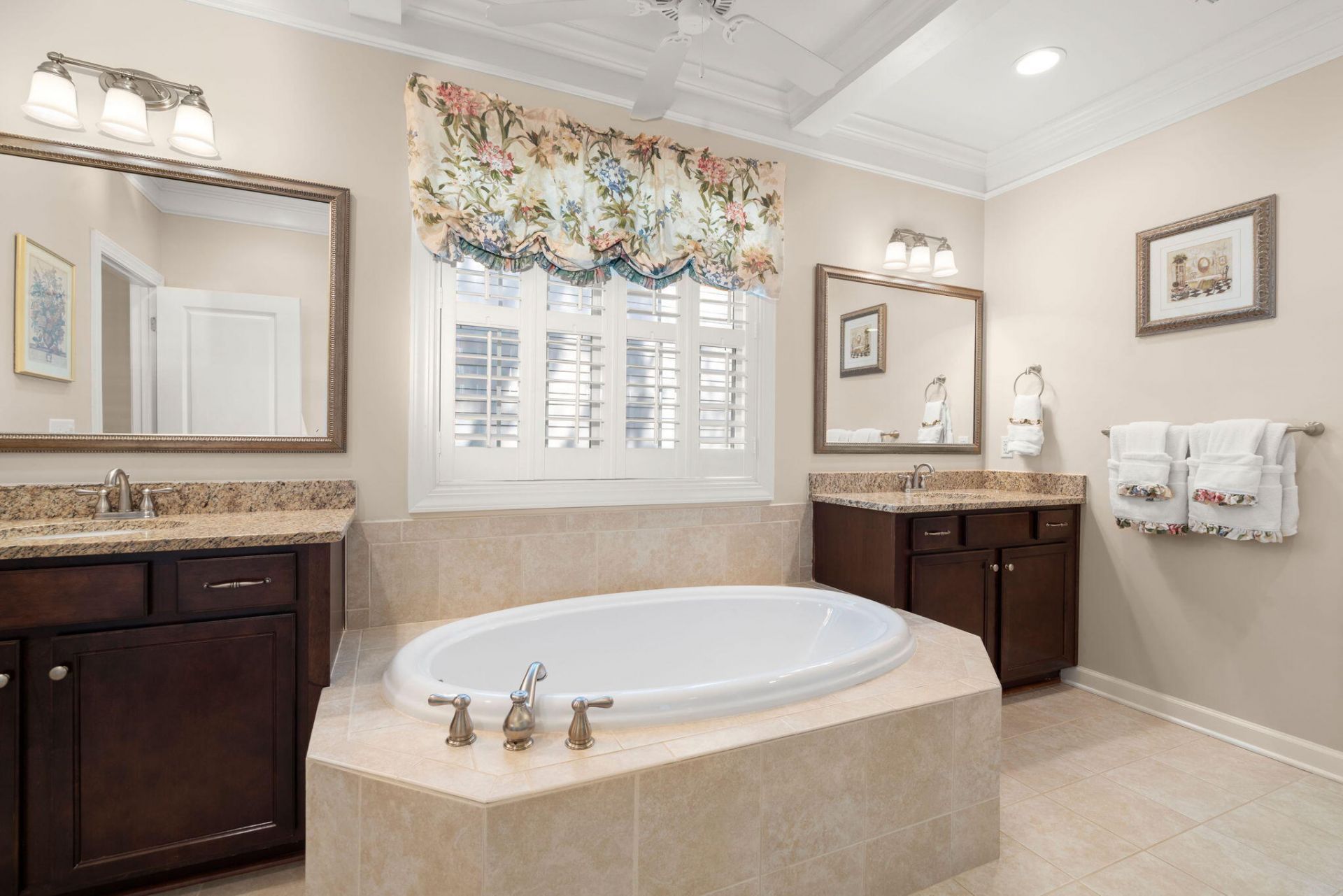 205 Weston Hall Drive Photo 45