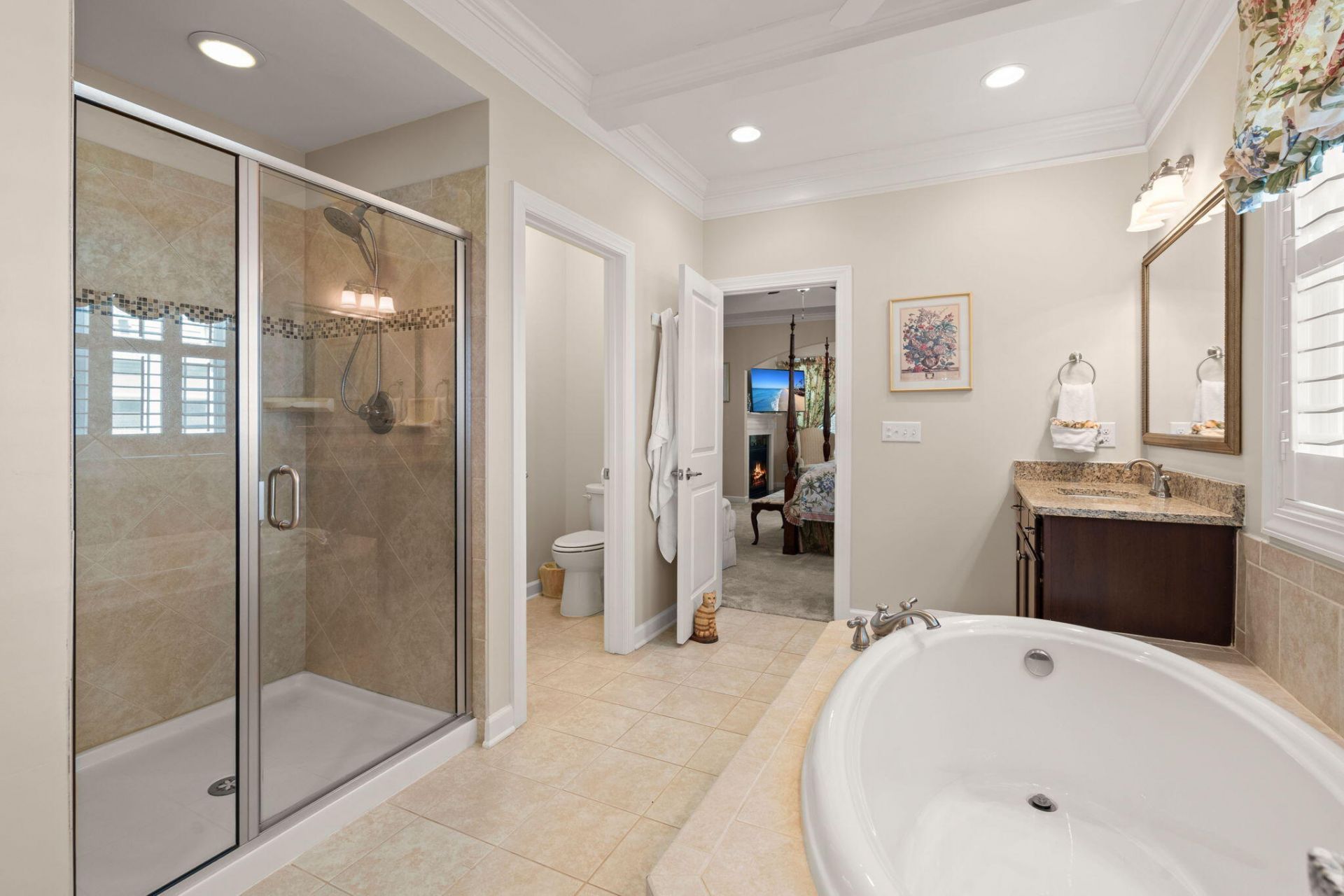 205 Weston Hall Drive Photo 46