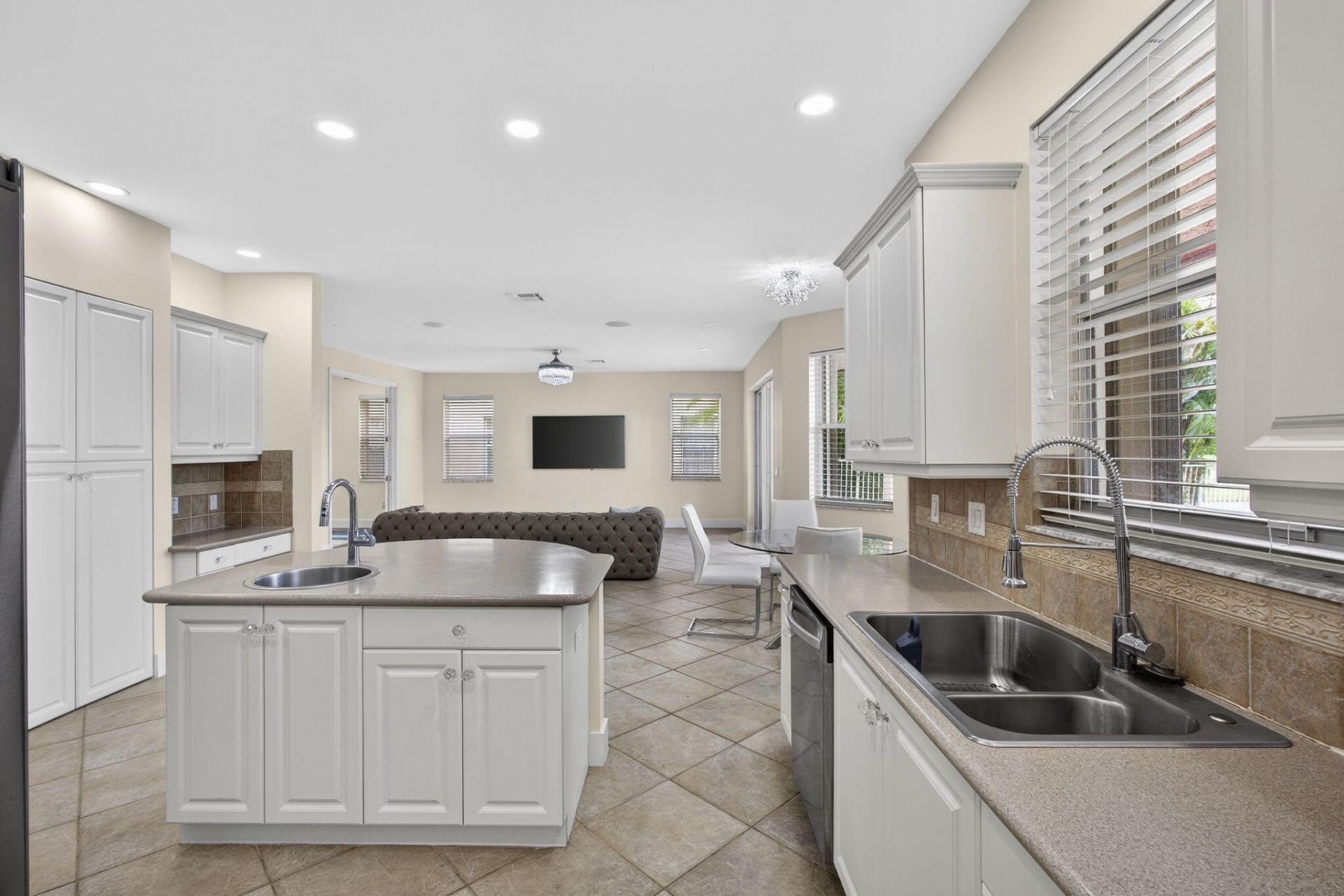 1724 Annandale Circle, Royal Palm Beach, FL 33411 Photo