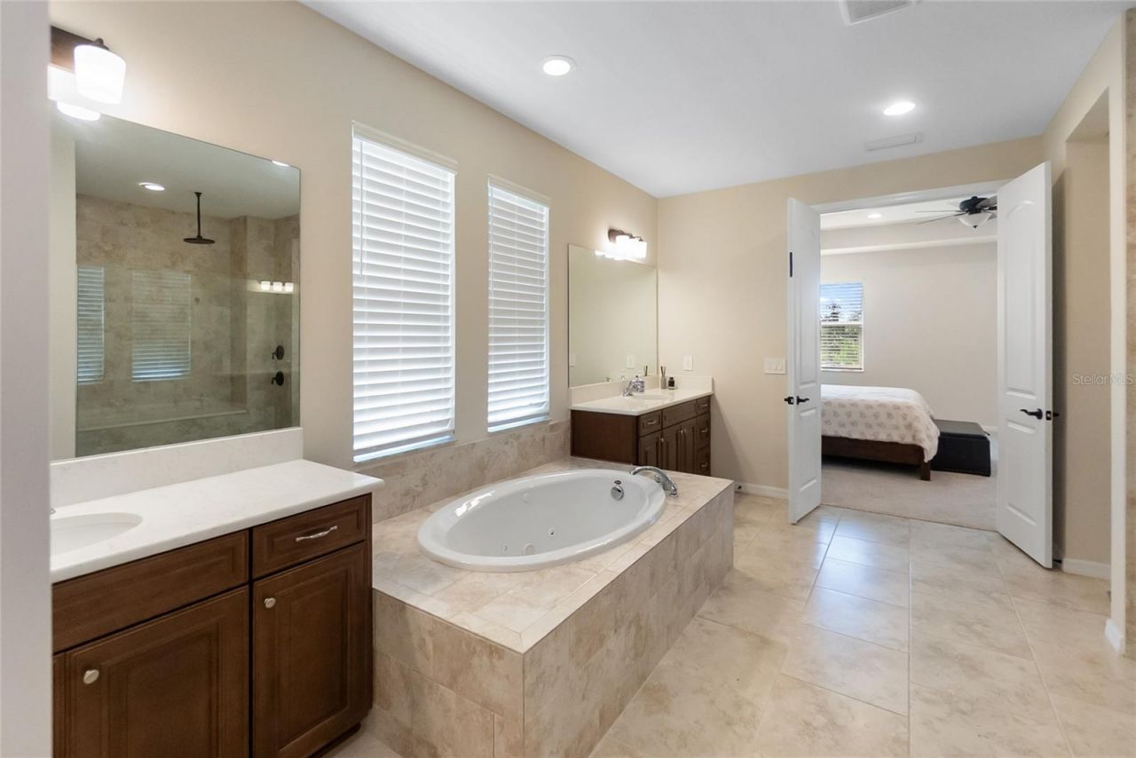 12725 Lateral Root Drive, Sarasota, FL 34238 Photo
