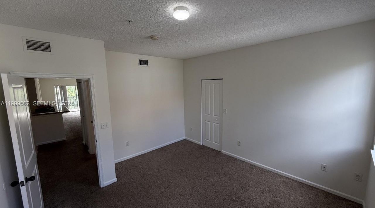 5800 W Sample Rd, Unit 307, Coral Springs, FL 33067 Photo