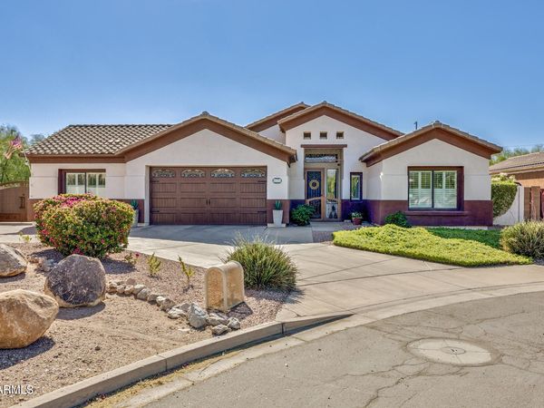 816 N EMERY, Mesa, AZ 85207