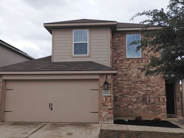 15238 Walcott Rdg, Von Ormy, TX 78073