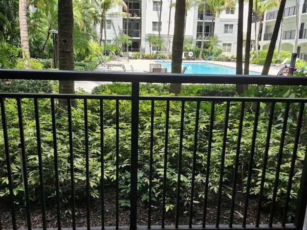 1660 Renaissance Commons Boulevard, Unit 2122, Boynton Beach, FL 33426