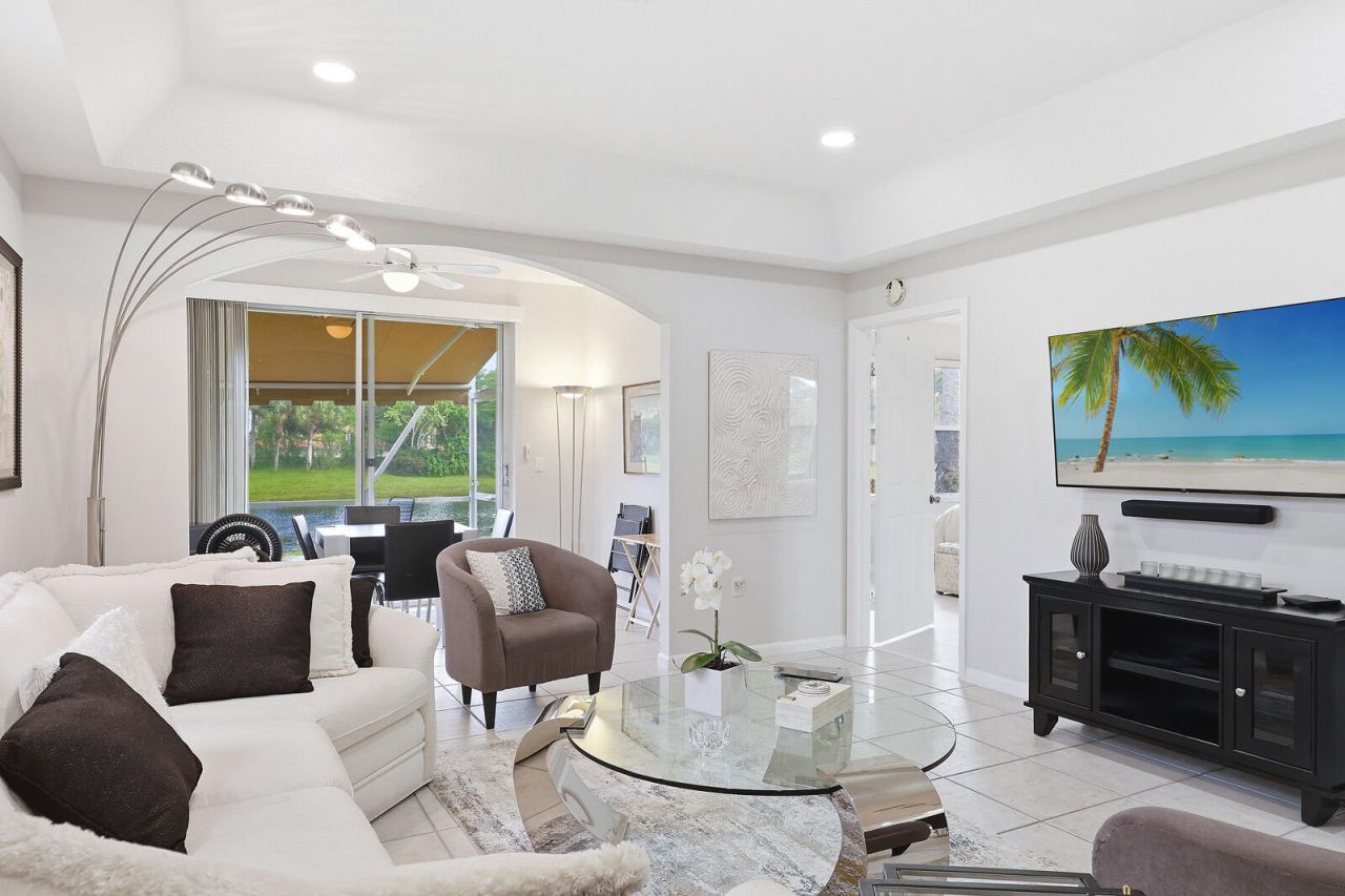 12658 Crystal Pointe Drive, Unit A, Boynton Beach, FL 33437 Photo