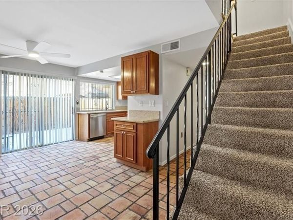 1404 Santa Anita Drive, Unit B, Las Vegas, NV 89119