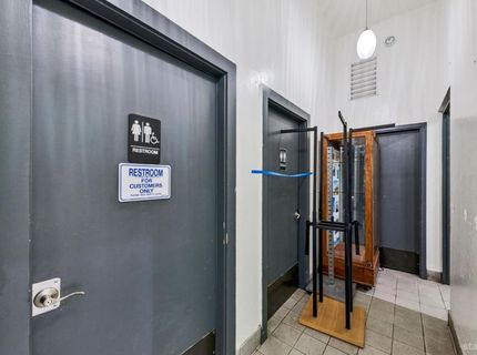 3542 Lake Tahoe Boulevard, South Lake Tahoe, CA 96150 Photo