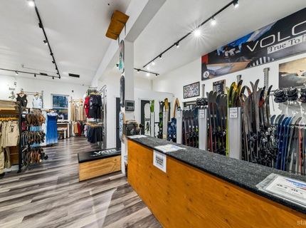 3542 Lake Tahoe Boulevard, South Lake Tahoe, CA 96150 Photo