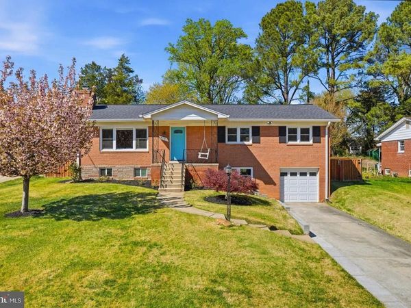 810 VENICE DRIVE, SILVER SPRING, MD 20904