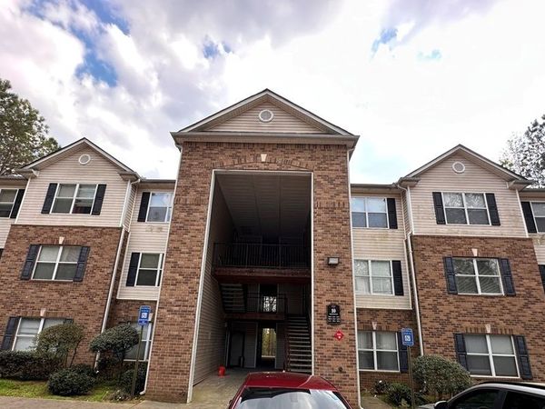 3229 Fairington Drive, Lithonia, GA 30038