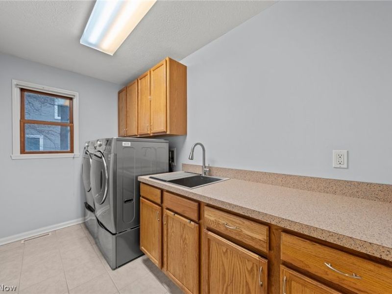 25471 Hilltop Drive, Beachwood, OH 44122 Photo 20