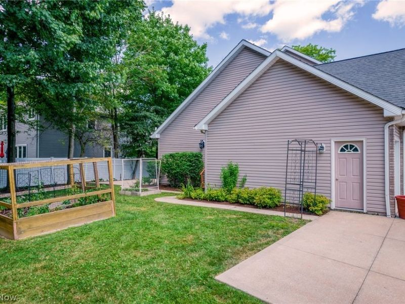 25471 Hilltop Drive, Beachwood, OH 44122 Photo 37