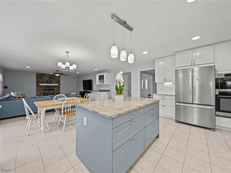 25471 Hilltop Drive, Beachwood, OH 44122 Photo 6