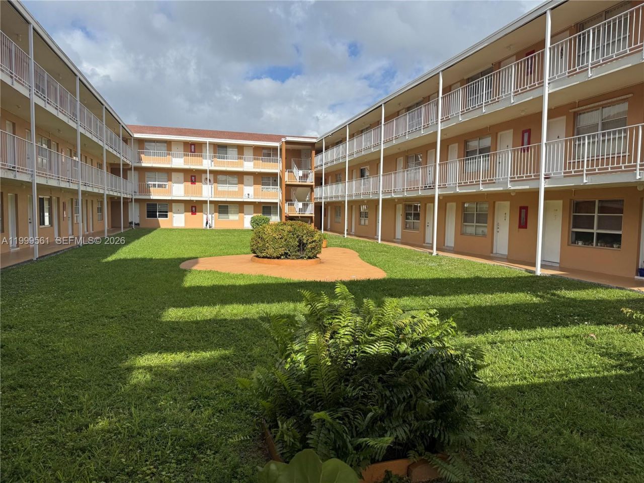 3881 W Flagler St, Unit 319, Miami, FL 33134 Photo