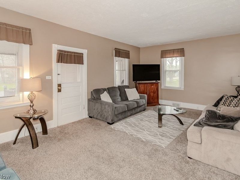 107 North Avenue W, Geneva, OH 44041 Photo 6