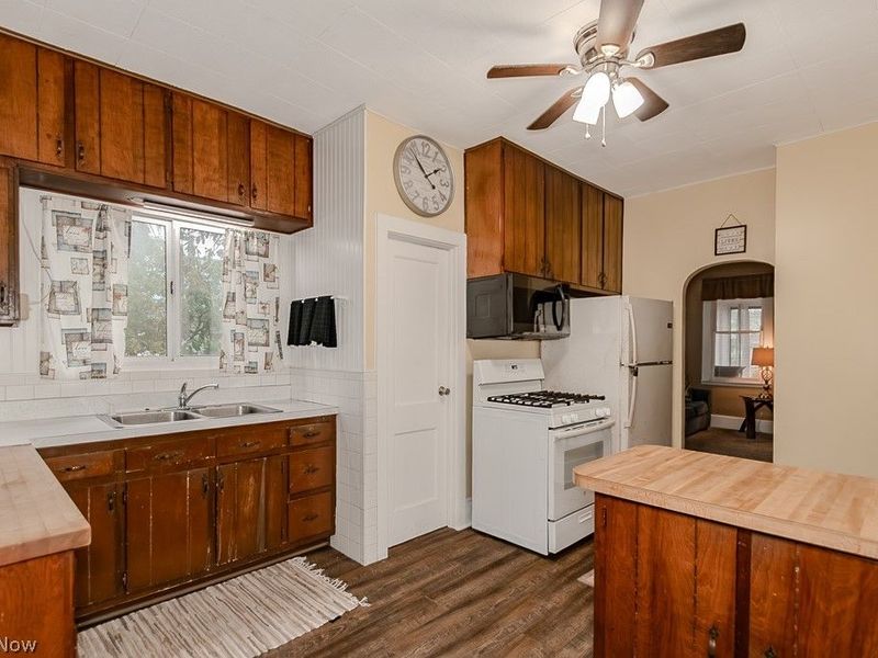 107 North Avenue W, Geneva, OH 44041 Photo 9