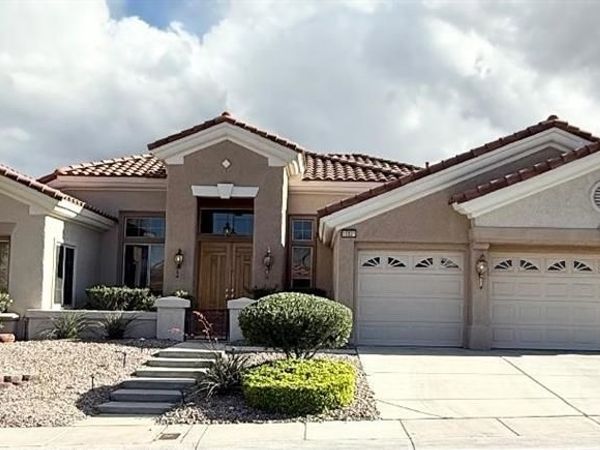 10021 Villa Ridge Drive, Las Vegas, NV 89134