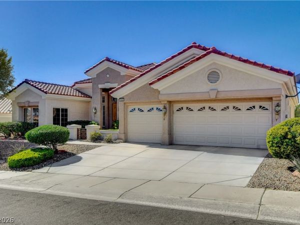 10021 Villa Ridge Drive, Las Vegas, NV 89134