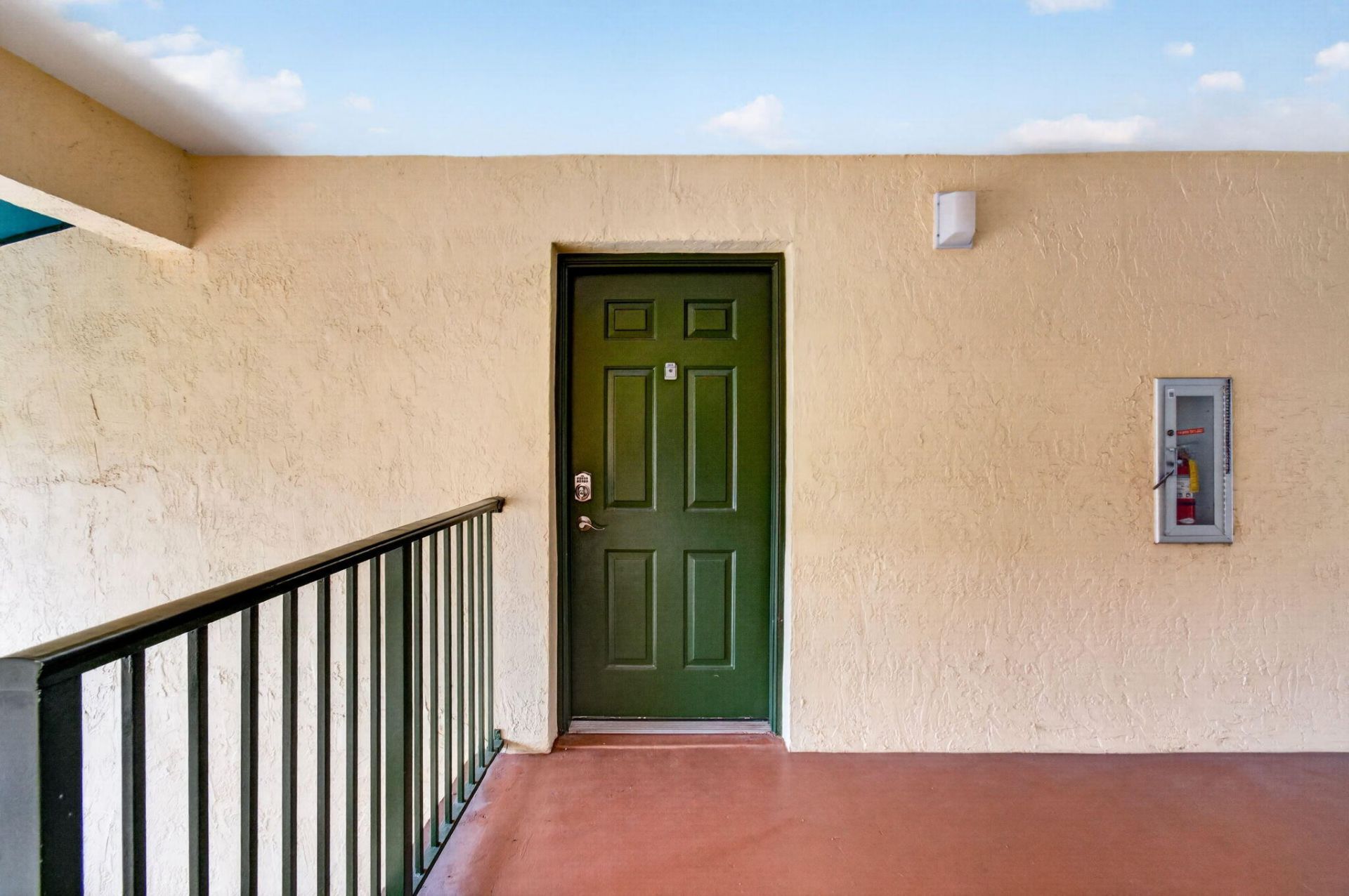 157 Yacht Club Way, Unit 303, Hypoluxo, FL 33462 Photo