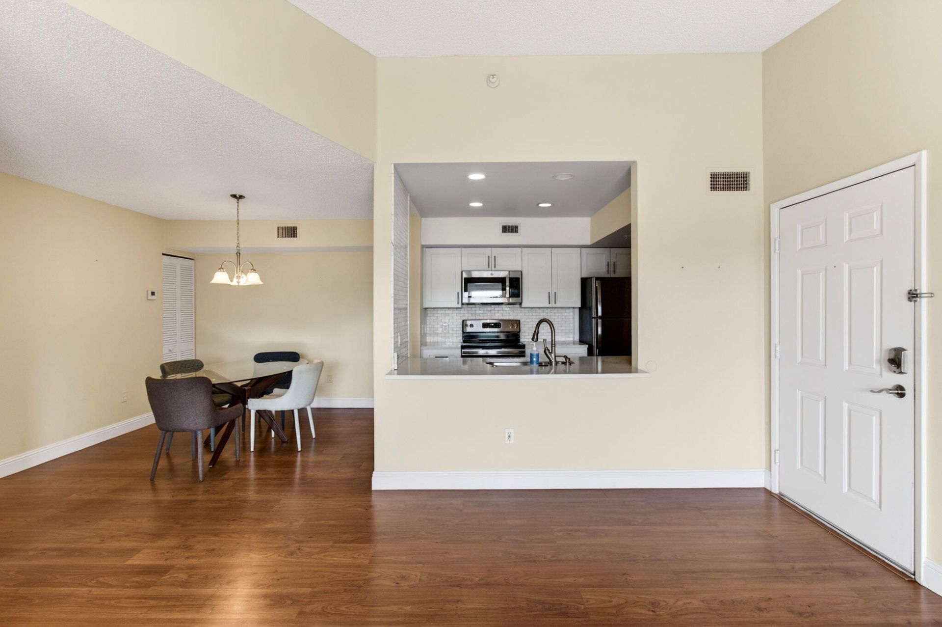 157 Yacht Club Way, Unit 303, Hypoluxo, FL 33462 Photo