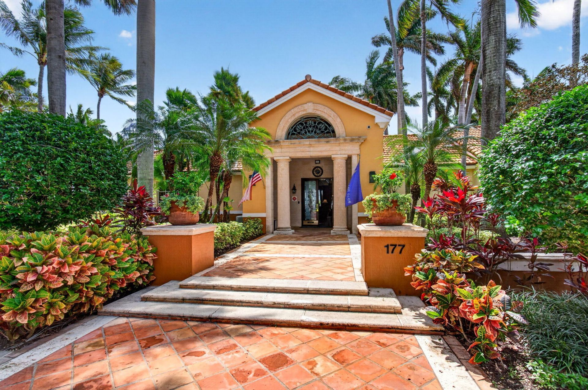 157 Yacht Club Way, Unit 303, Hypoluxo, FL 33462 Photo