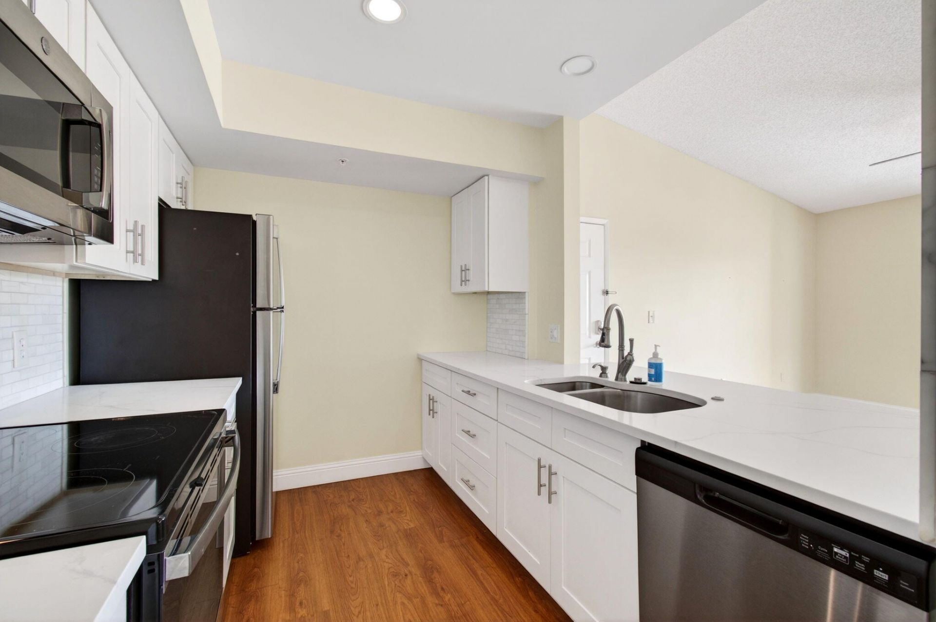 157 Yacht Club Way, Unit 303, Hypoluxo, FL 33462 Photo