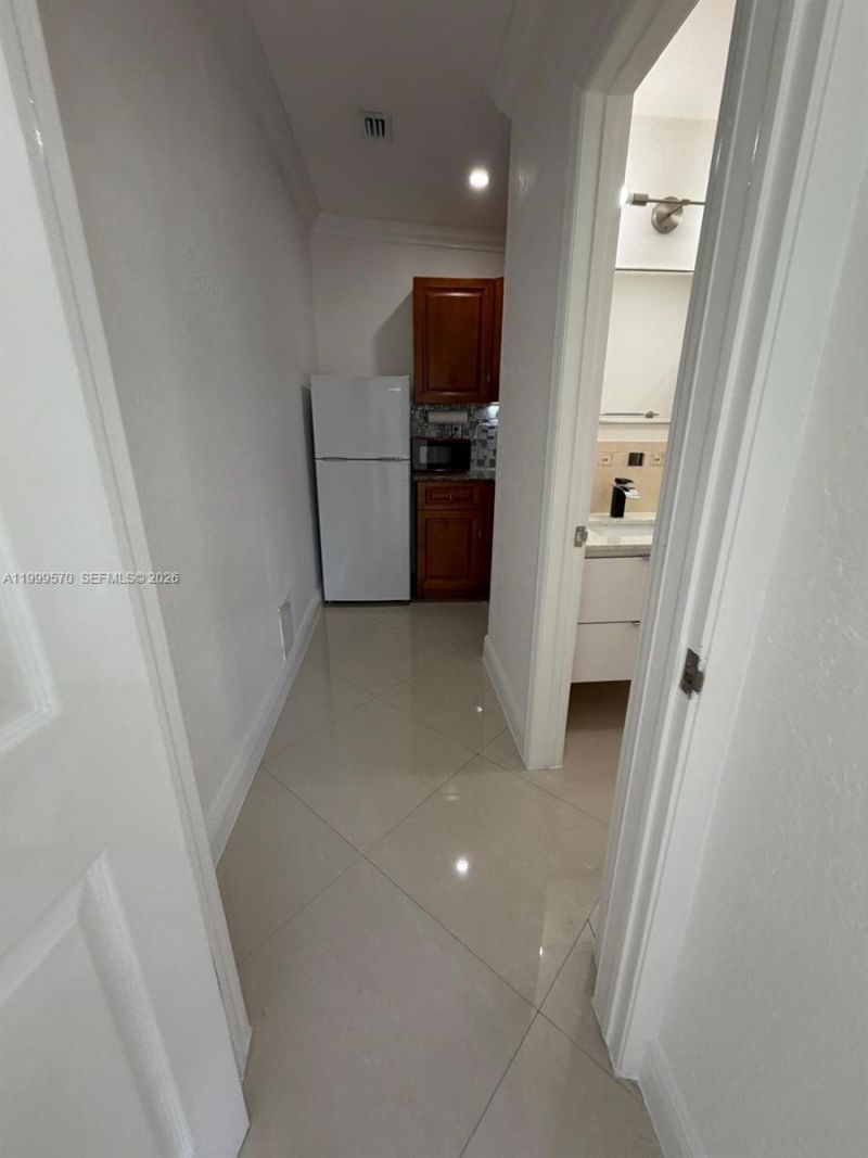 19732 SW 121st Ave, Unit 1, Miami, FL 33177 Photo