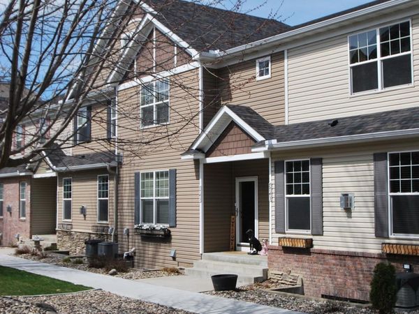 7745 Madelyn Creek Drive, Victoria, MN 55386