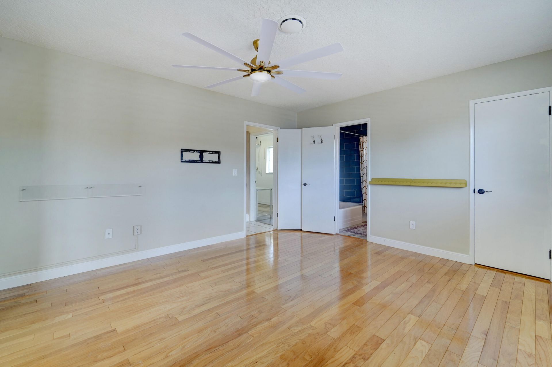 270 SE 3rd Avenue, Pompano Beach, FL 33060 Photo