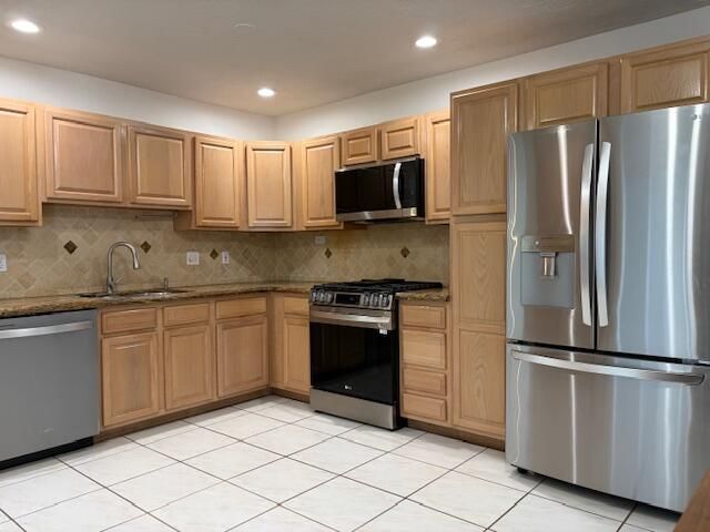 270 SE 3rd Avenue, Pompano Beach, FL 33060 Photo