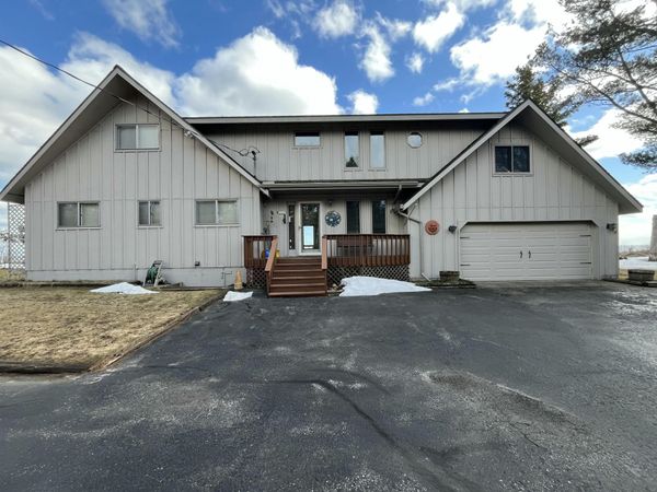12769 W West Beach RD, Naubinway, MI 49762