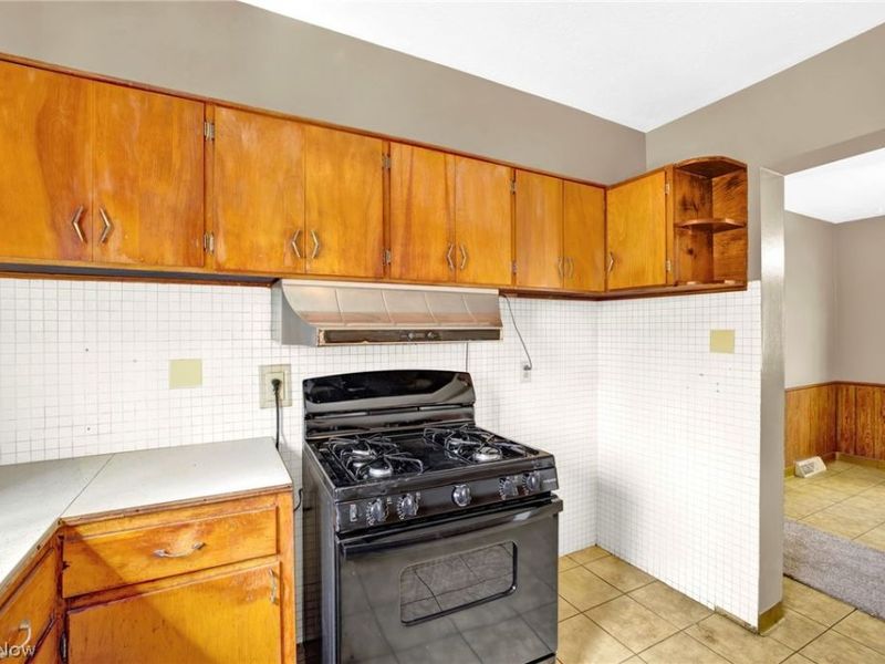 740 Fuller Street , Akron, OH 44306 Photo 16