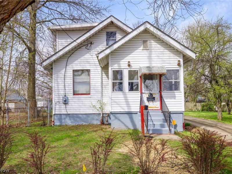 740 Fuller Street , Akron, OH 44306 Photo 2