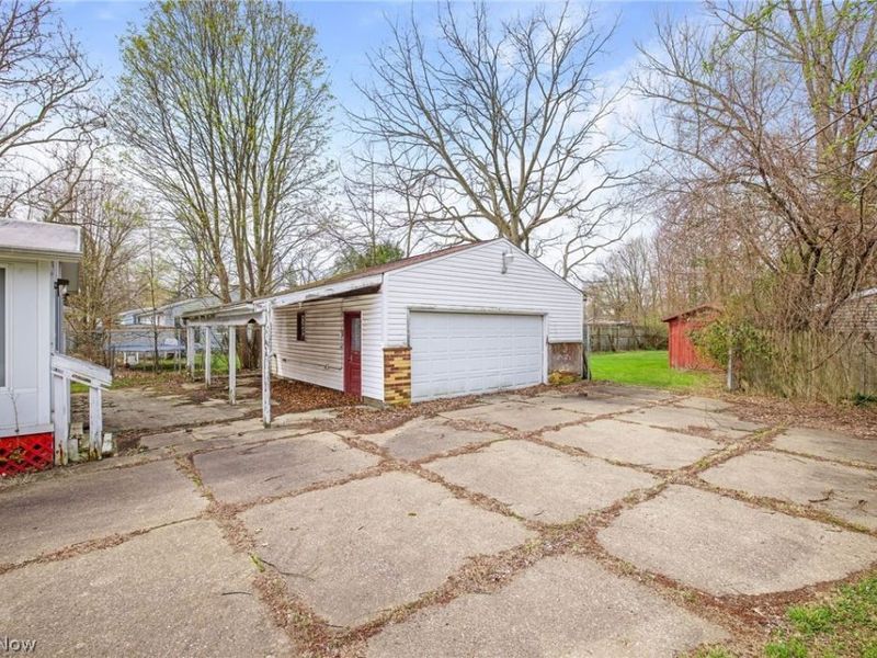 740 Fuller Street , Akron, OH 44306 Photo 3