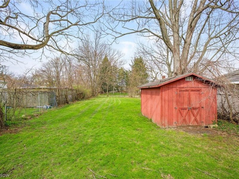 740 Fuller Street , Akron, OH 44306 Photo 4