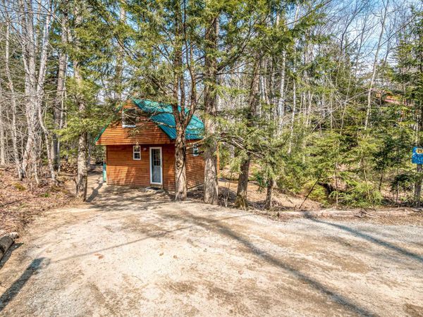14 Lollipop Lane, Tamworth, NH 03886
