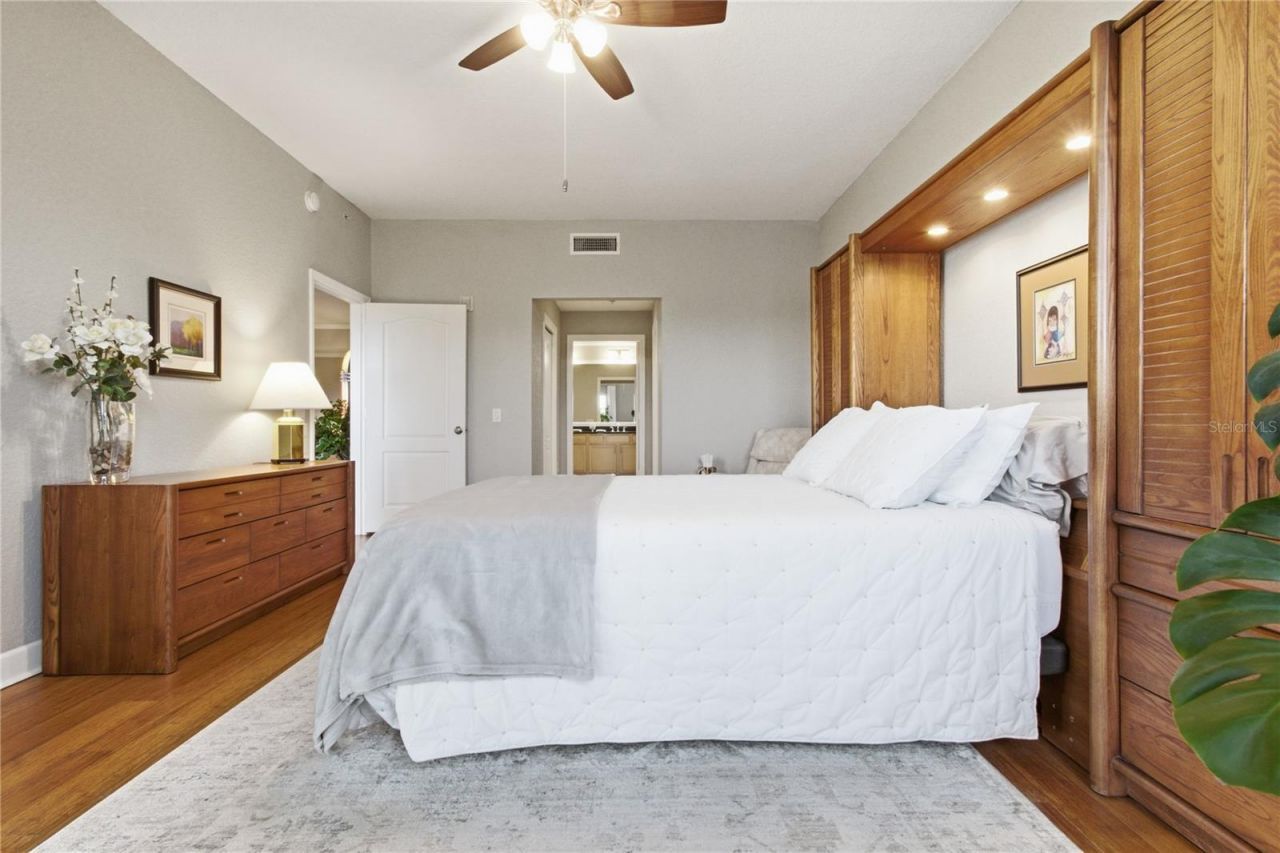 12055 Gandy Boulevard N, Unit 243, Saint Petersburg, FL 33702 Photo