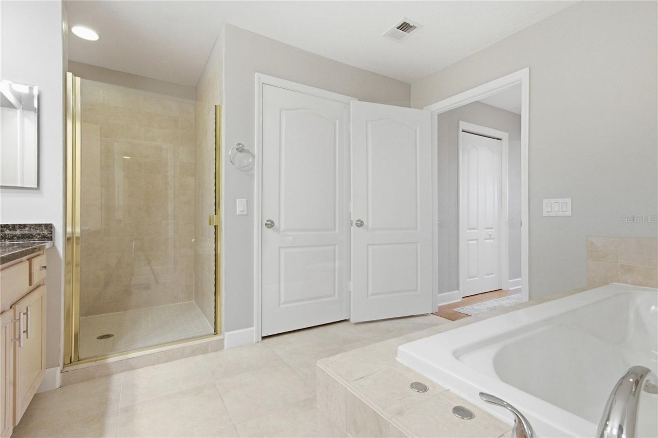 12055 Gandy Boulevard N, Unit 243, Saint Petersburg, FL 33702 Photo