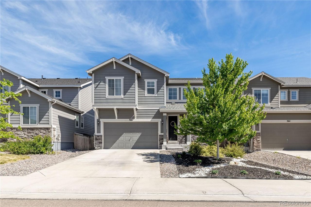 968 White Leaf Circle, Castle Rock, CO 80108 Main Photo